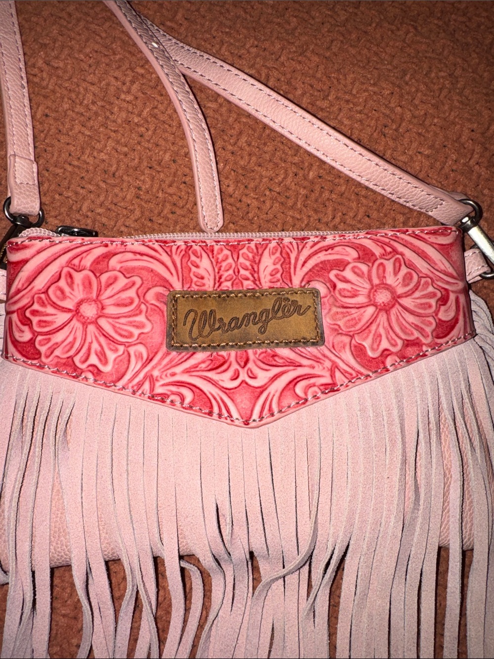 Wrangler Pink Floral Fringe Crossbody Purse with Taupe Fringe - Picture 4 of 12